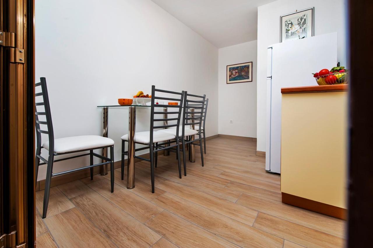 Apartmani&Soba Mimi Rovinj Eksteriør bilde